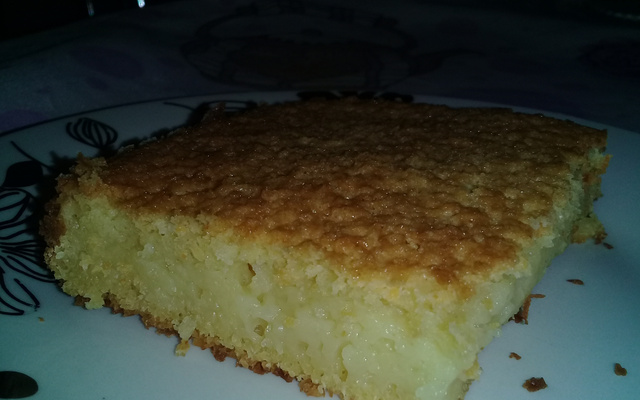 Bolo de fubá cremoso