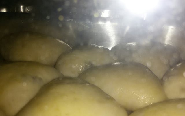 Esfiha de carne adaptada (receita turca)