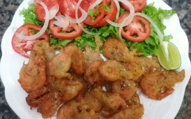Camarão empanado à chinesa