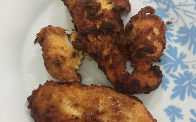 Frango empanado com maionese