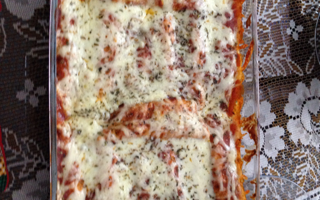 Panqueca de presunto e mussarela