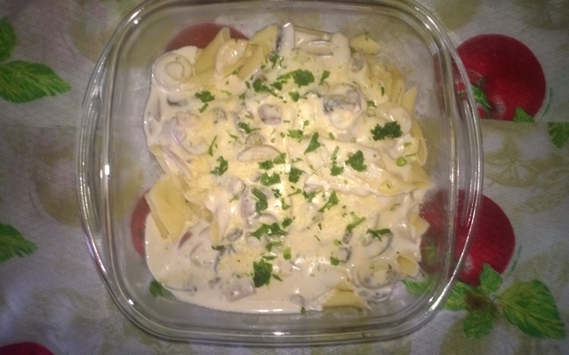 Penne ao molho de cogumelos