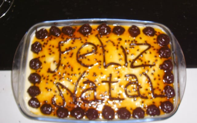 Pavê de mousse de maracujá