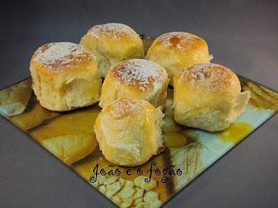 Pão de laranja e semolina