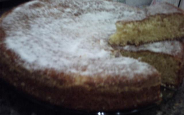 Bolo de leite talhado