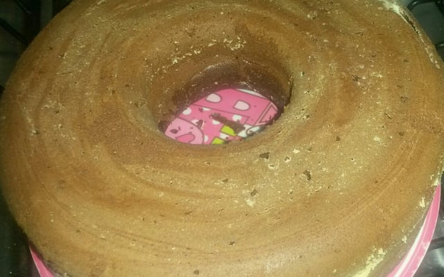 Bolo de chocolate com coco molhadinho