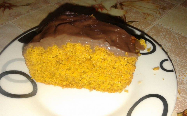 Bolo de cenoura com aveia integral