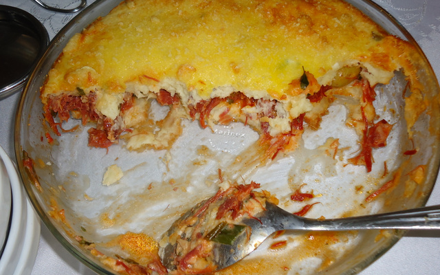 Escondidinho de carne seca com aipim