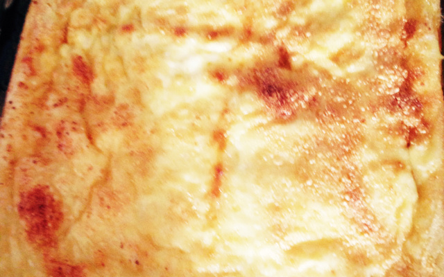 Souflé cremoso de milho e queijo