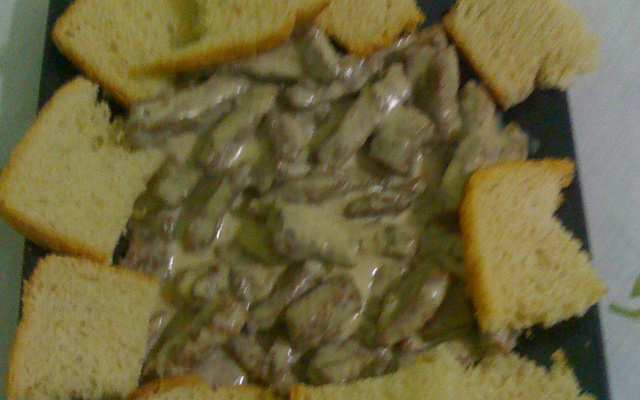 Iscas de filé ao requeijão