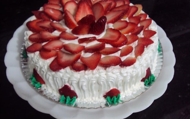 Bolo flor de morango