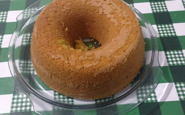 Bolo de fubá com milho