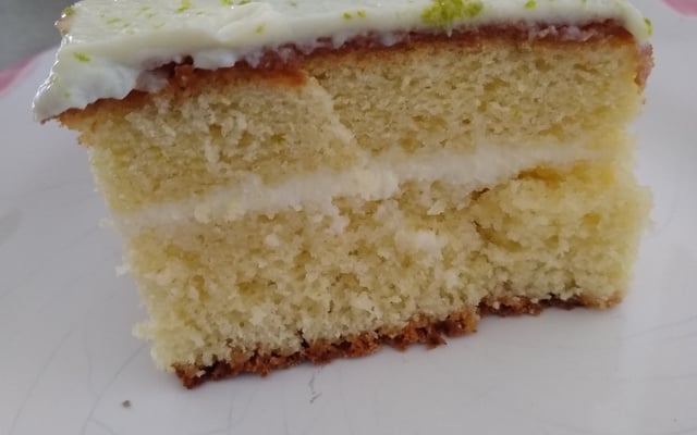 Bolo gelado de limão