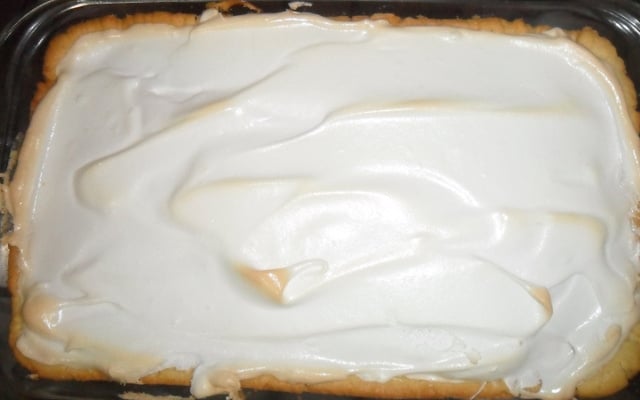 Bolo pão de ló de limão