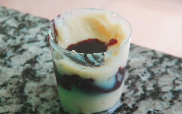 Mini tortas de brigadeiro branco