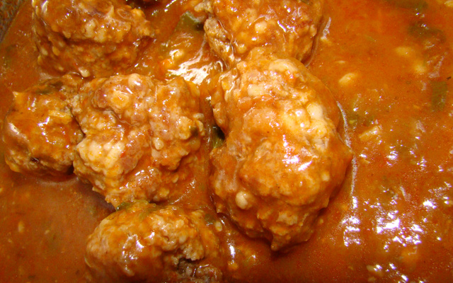 Almôndegas ao molho