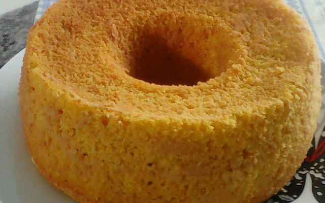 Bolo de milho cremoso rápido sem farinha de trigo