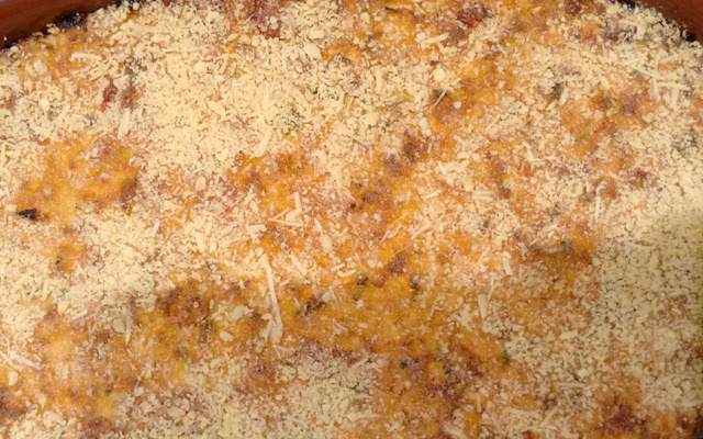 Salmão desfiado e gratinado Beta