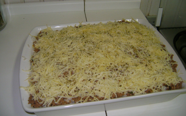 Arroz de forno com carne moida