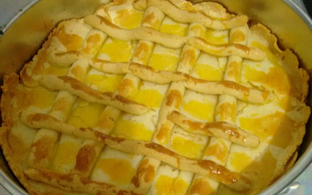 Torta de frango de massa semipodre