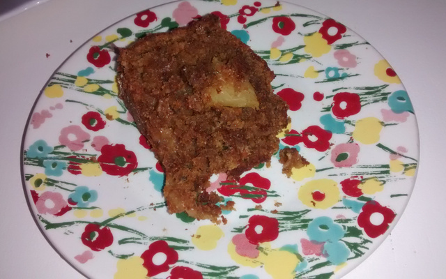 Bolo integral de abacaxi