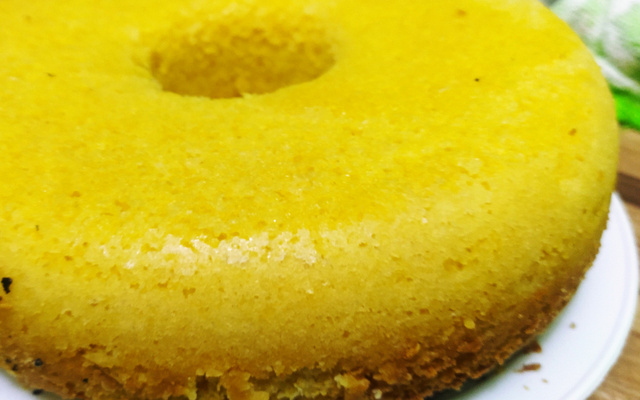 Bolo cremoso de fubá