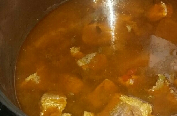 Maçã de peito cozida