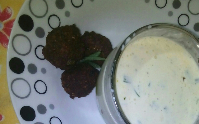 Molho árabe para saladas e quibe