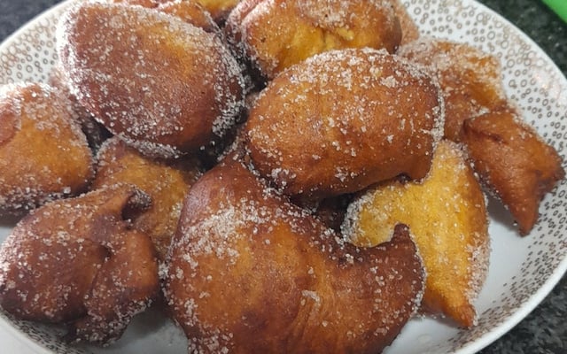Bolinho de chuva de fubá 