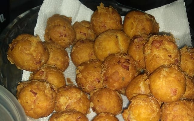 Bolinho de chuva salgado diferente