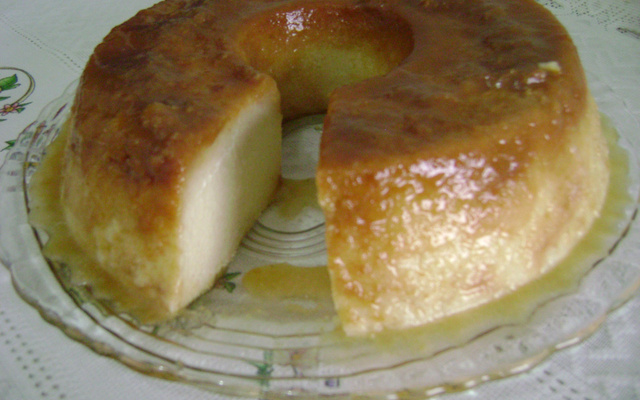 Pudim de pão com laranja do Pompom