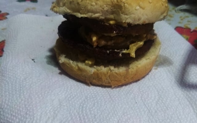 Cheeseburguer Especial