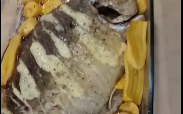 Tambaqui assado no forno