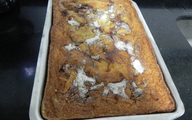 Bolo de banana e canela