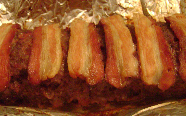 Rocambole de carne moída