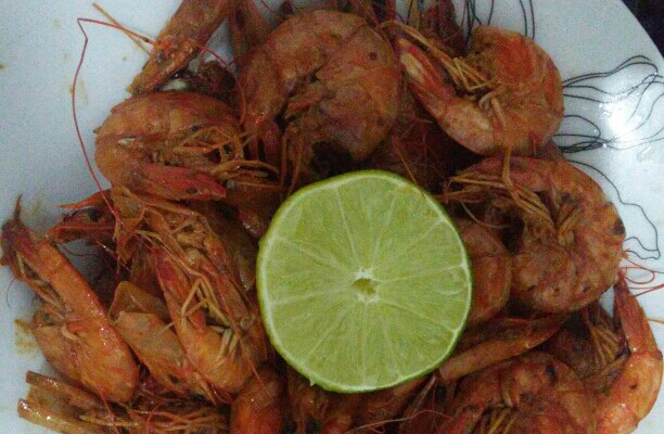 Camarão na pressão (no alho e óleo)