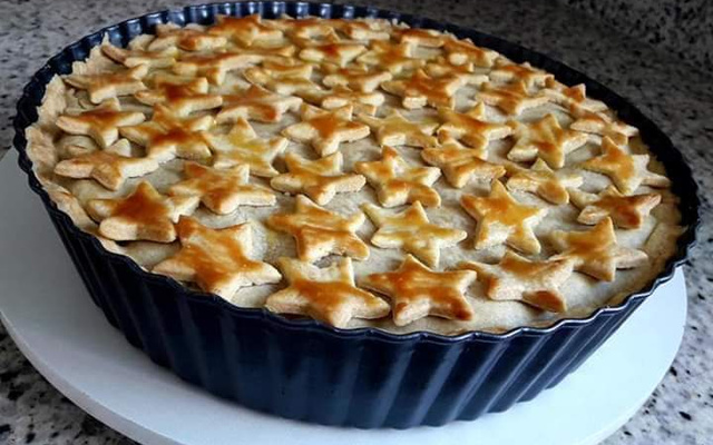 Torta de frango com palmito cremoso 