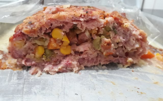 Rocambole de linguiça