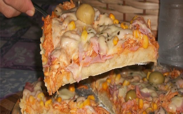 Pizza de liquidificador fácil e rápida