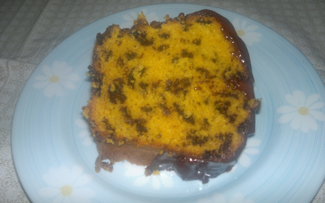 Bolo rico de cenoura