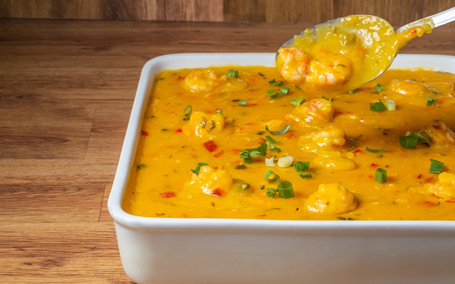 Moqueca de camarão na air fryer