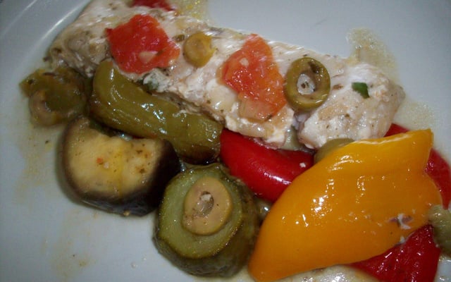 Peixe com legumes ao forno