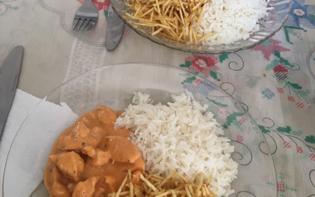 Strogonoff de frango fácil