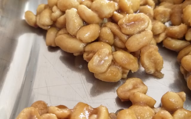 Pé-de-moleque caipira