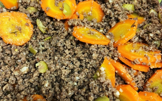 Carne moída com cenoura