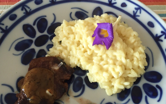 Risoto de limão com medalhão de filé mignon e shimeji
