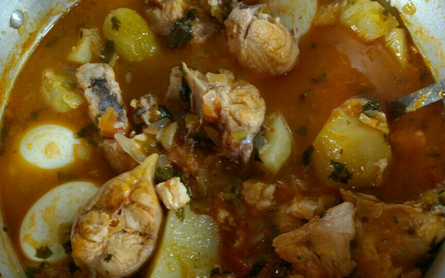 Caldeirada de Tucunaré com pirão