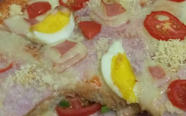 Lanche rápido de pão de forma - Pizza Fajuta