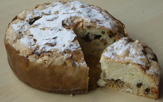 Colomba Pascal Tradicional