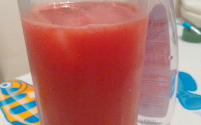 Suco de melancia com limão